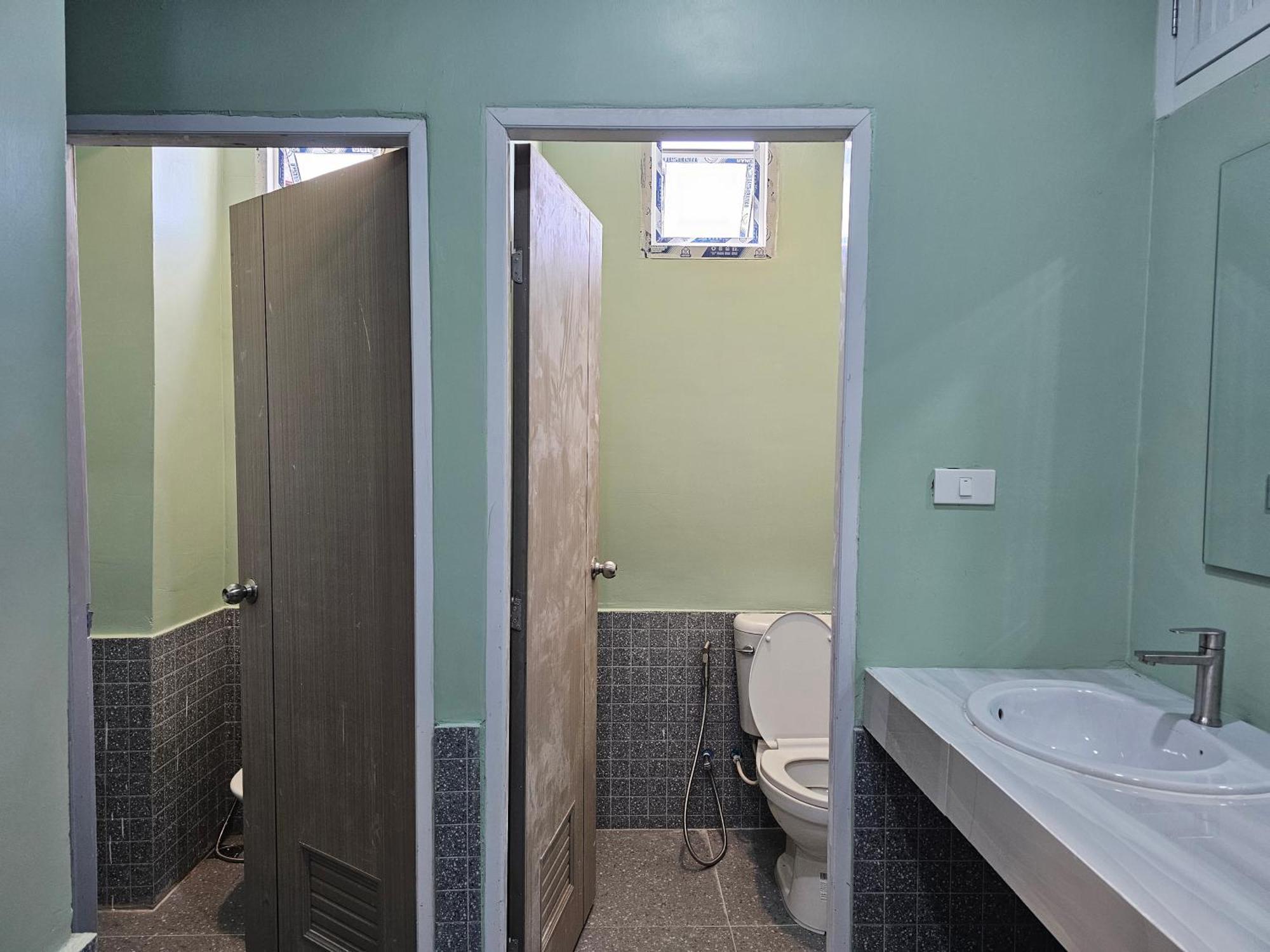 Lub Nai Hostel Patong Rom bilde