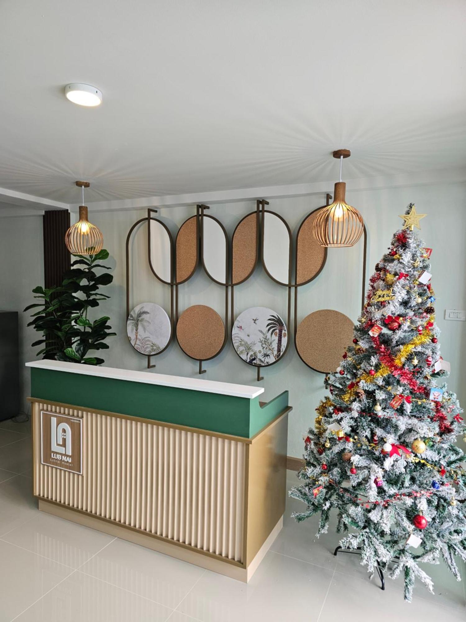 Lub Nai Hostel Patong Eksteriør bilde